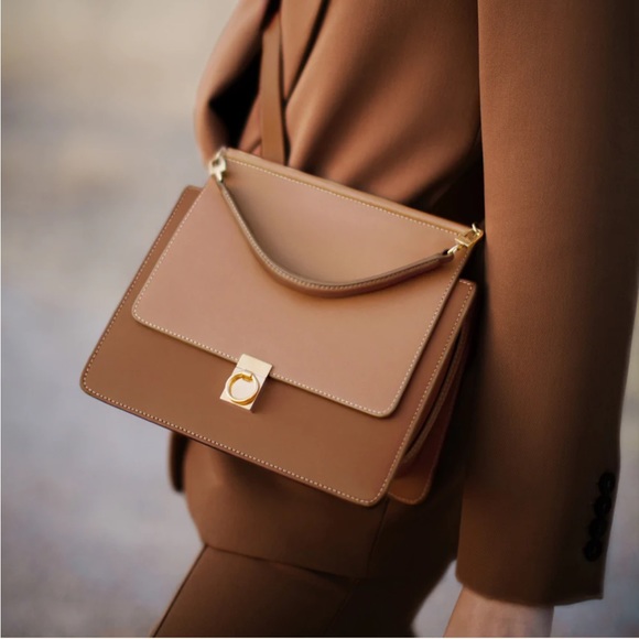 Like new. Worn a few times Cross body bag - Picture 1 of 7